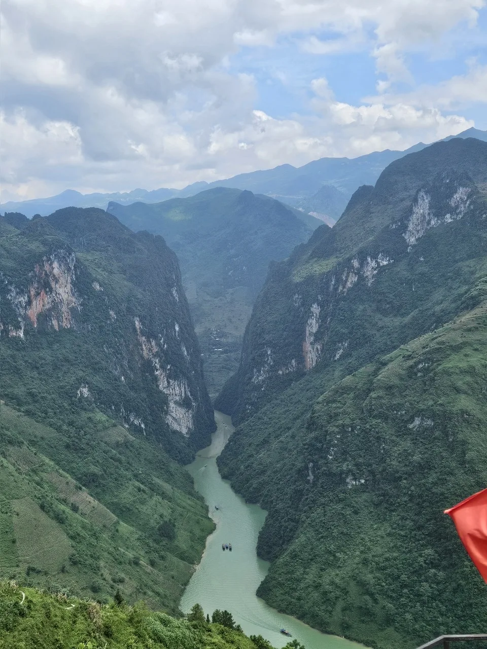 Thăm đèo Mã Pì Lèng tại Hà Giang