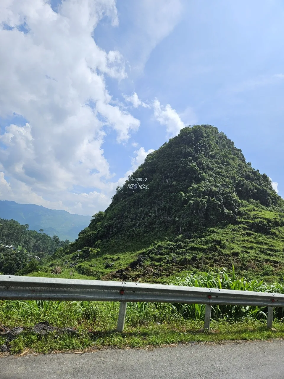Thăm đèo Mã Pì Lèng tại Hà Giang — 1