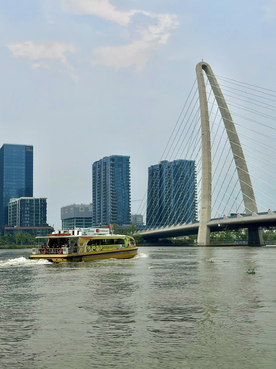 Dạo quanh Sài Gòn — 4